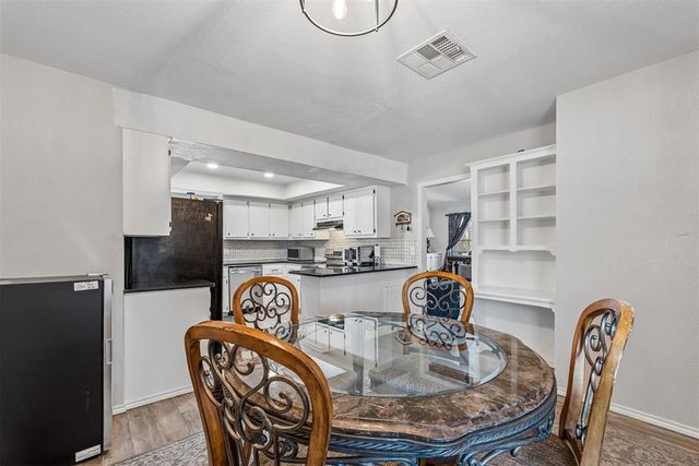 9912 S Country Club Drive, Oklahoma City, OK 73159