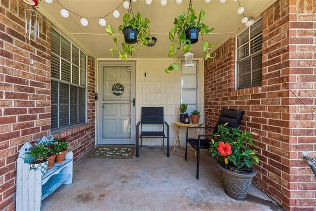 9912 S Country Club Drive, Oklahoma City, OK 73159