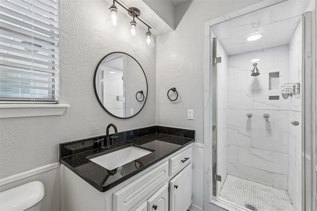 9912 S Country Club Drive, Oklahoma City, OK 73159