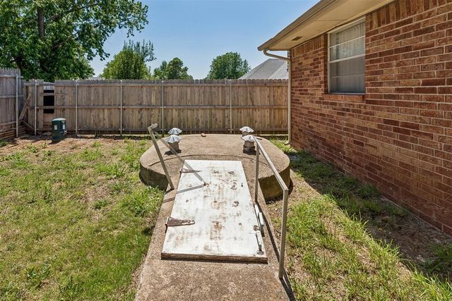 9912 S Country Club Drive, Oklahoma City, OK 73159