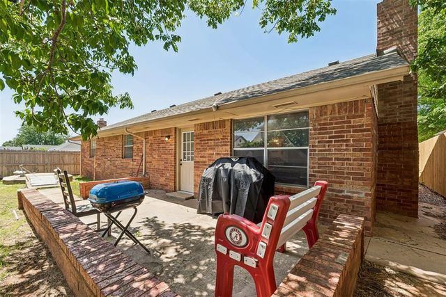 9912 S Country Club Drive, Oklahoma City, OK 73159
