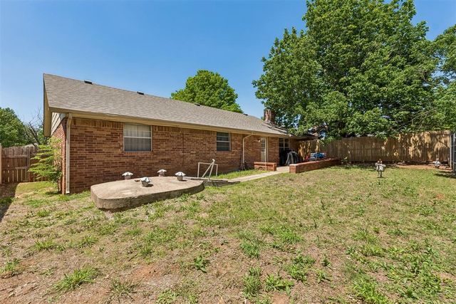 9912 S Country Club Drive, Oklahoma City, OK 73159