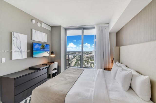 4010 S Ocean Drive R1006, Hollywood, FL 33019