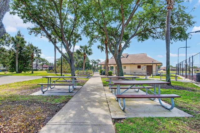 4913 72ND COURT E, Bradenton, FL 34203