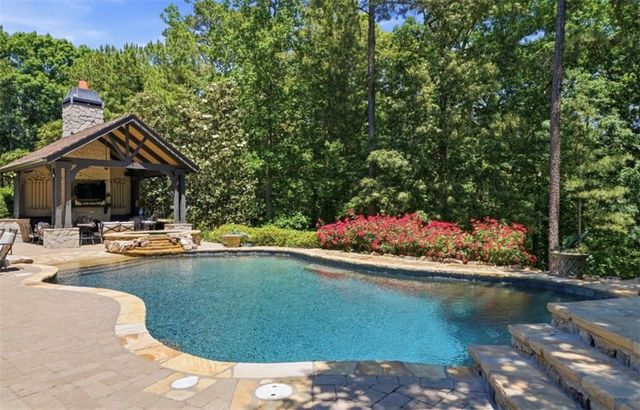 521 Gold Shore Lane, Canton, GA 30114