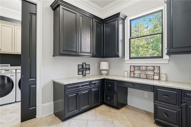 521 Gold Shore Lane, Canton, GA 30114