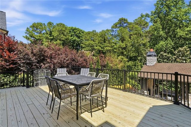 521 Gold Shore Lane, Canton, GA 30114