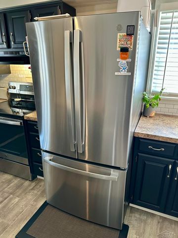 2456 Barnard Street, Saginaw, MI 48602