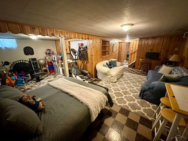 2456 Barnard Street, Saginaw, MI 48602