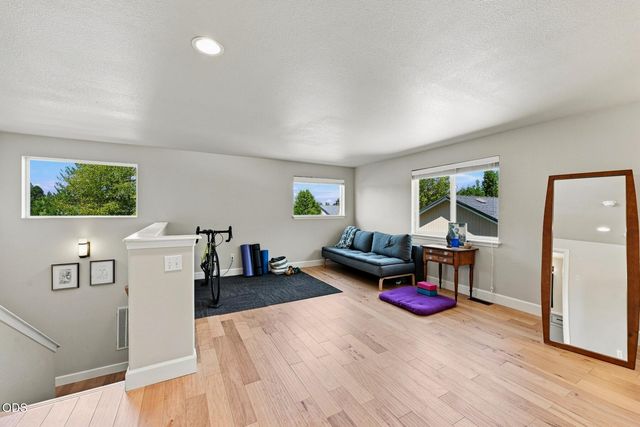 61324 Stardrift Drive, Bend, OR 97702