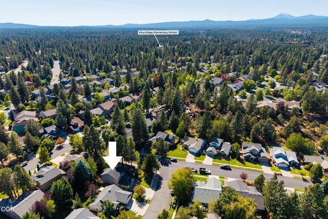 61324 Stardrift Drive, Bend, OR 97702