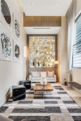 999 SW 1st Ave 3301, Miami, FL 33130