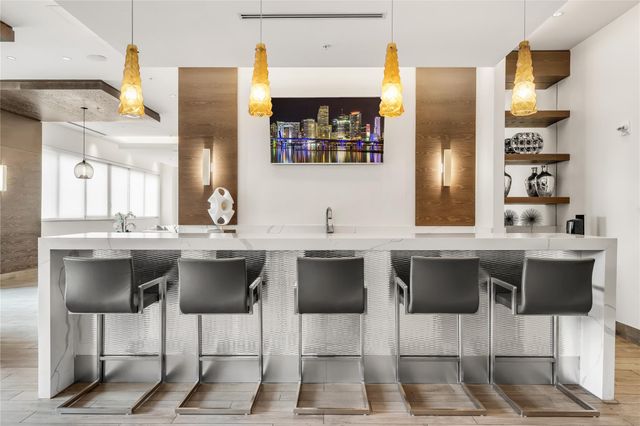 999 SW 1st Ave 3301, Miami, FL 33130