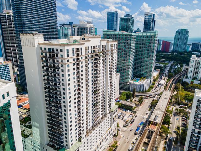 999 SW 1st Ave 3301, Miami, FL 33130