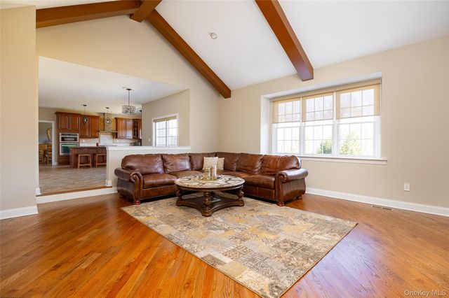 78 Moore Road, Hopewell Junction, NY 12533