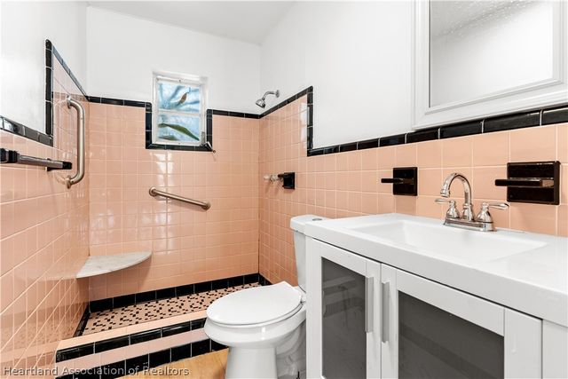 1115 Bellevue Avenue, Sebring, FL 33870