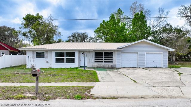 1115 Bellevue Avenue, Sebring, FL 33870