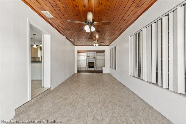 1115 Bellevue Avenue, Sebring, FL 33870