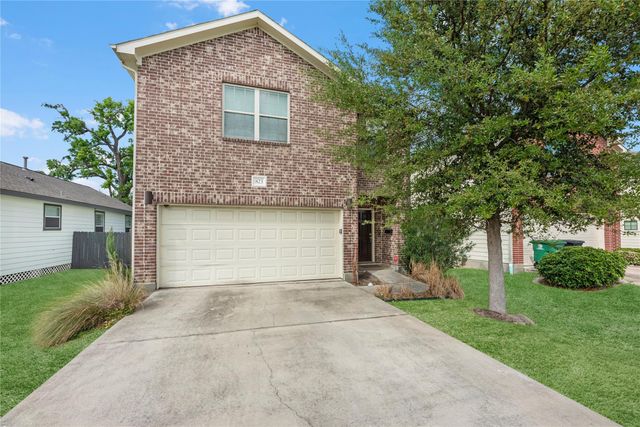 823 E 36th Street, Houston, TX 77022