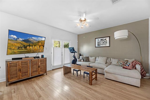 823 E 36th Street, Houston, TX 77022