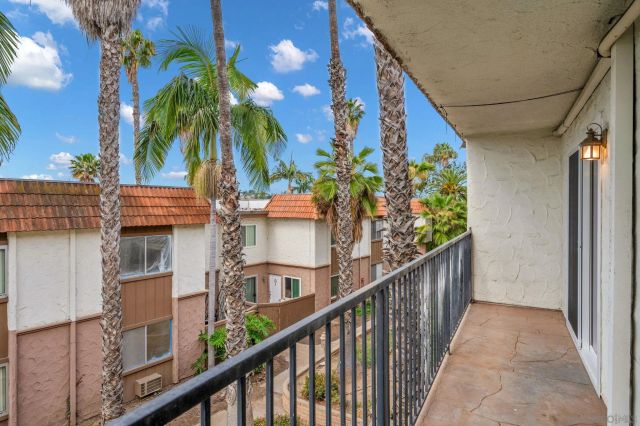 10235 Madrid Way 108, Spring Valley, CA 91977