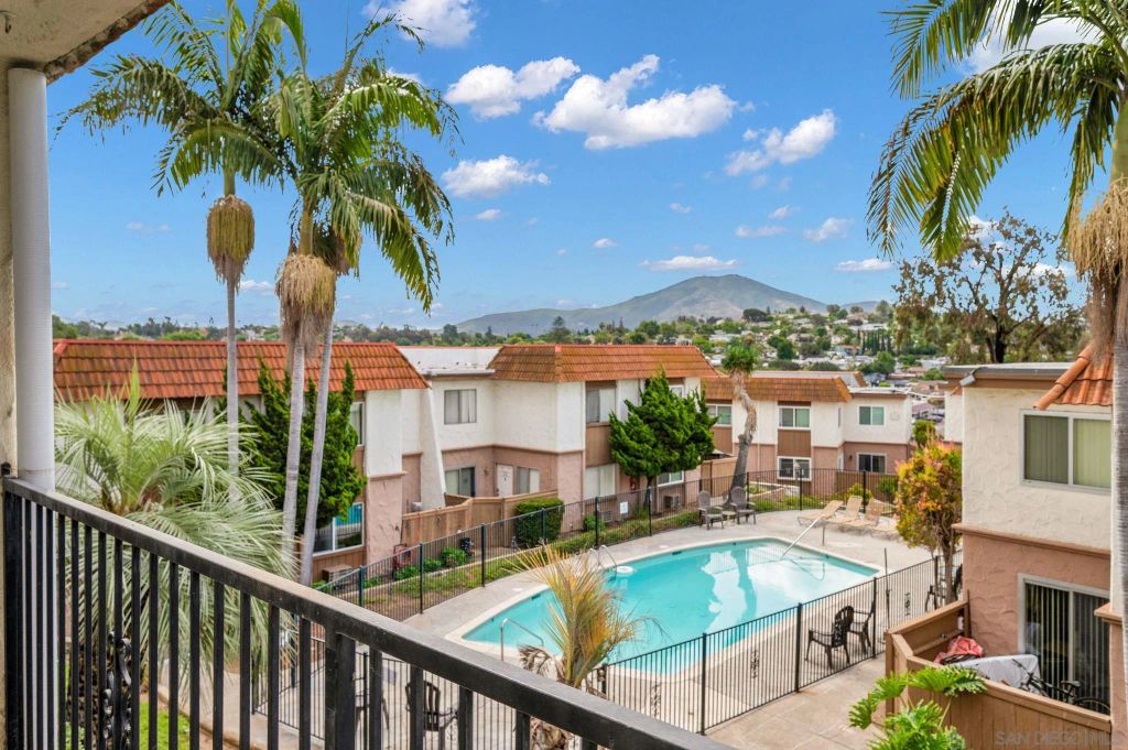 10235 Madrid Way 108, Spring Valley, CA 91977
