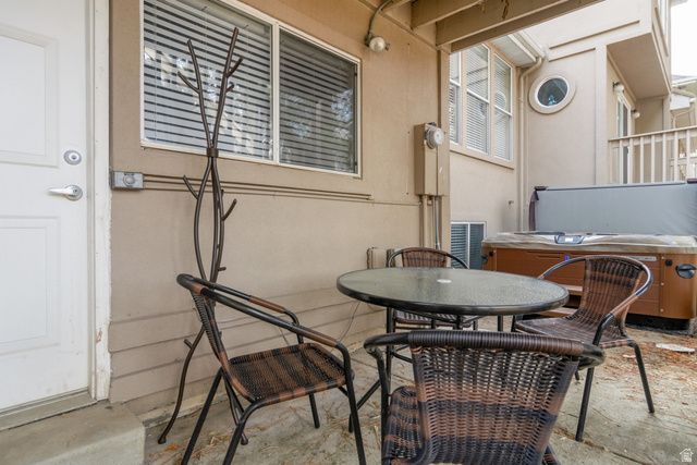 8234 S WASATCH GROVE LN, Salt Lake City, UT 84121