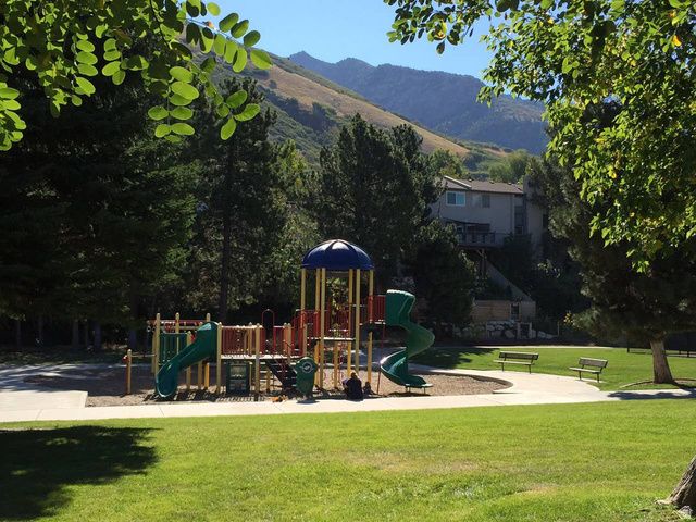 8234 S WASATCH GROVE LN, Salt Lake City, UT 84121