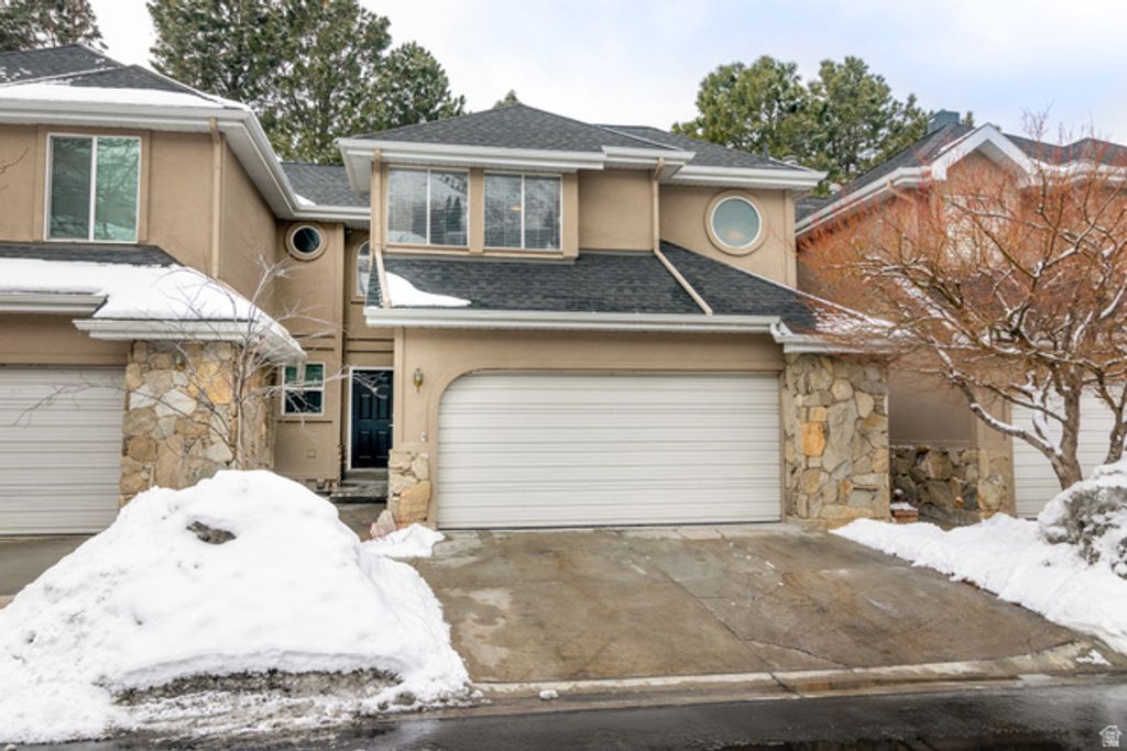 8234 S WASATCH GROVE LN, Salt Lake City, UT 84121