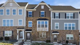 1028 Adair Ave, Valencia Boro, PA 16059