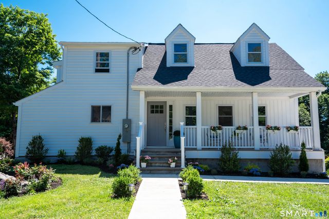 1964 North Benson Road, Fairfield, CT 06824