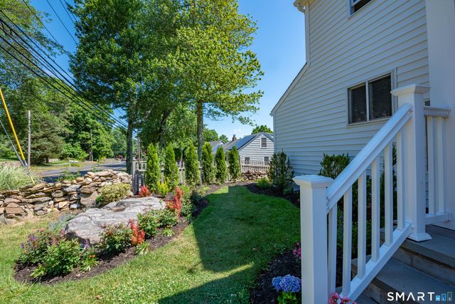 1964 North Benson Road, Fairfield, CT 06824