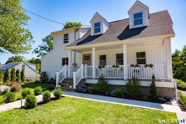 1964 North Benson Road, Fairfield, CT 06824