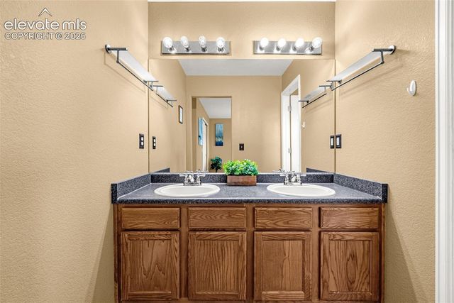 4911 Turning Leaf Way, Colorado Springs, CO 80922
