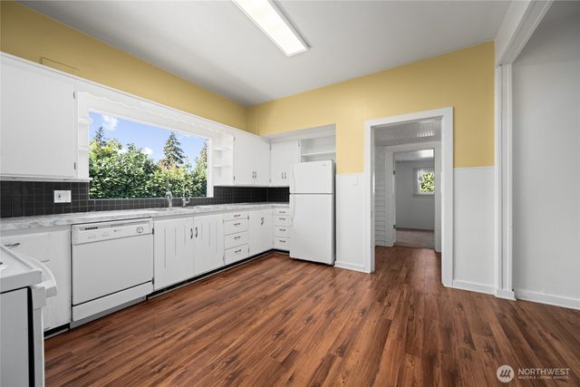 1502 E Maplewood Avenue, Bellingham, WA 98225