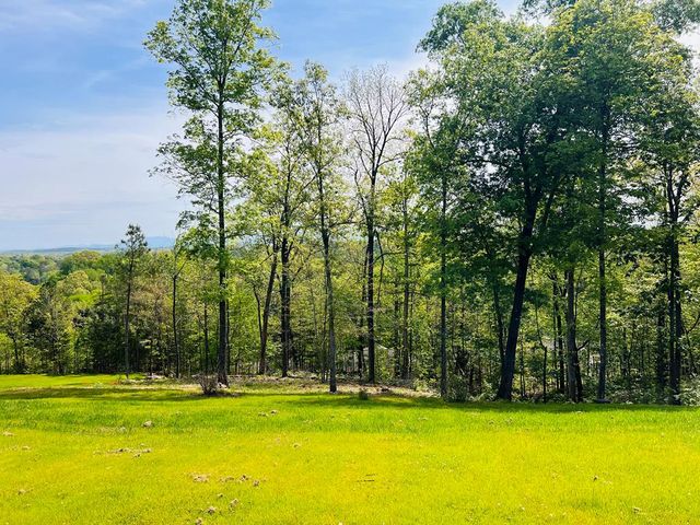2009 Ashley Lane, Dalton, GA 30721