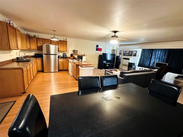 511 Mcmillan Drive, Winnsboro, TX 75494