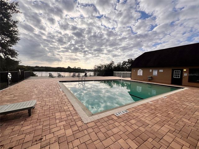 300 LAKEPOINTE DRIVE 103, Altamonte Springs, FL 32701