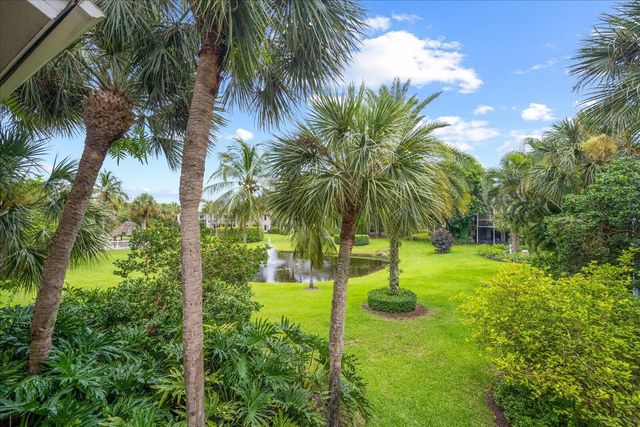 11863 Wimbledon Circle 539, Wellington, FL 33414