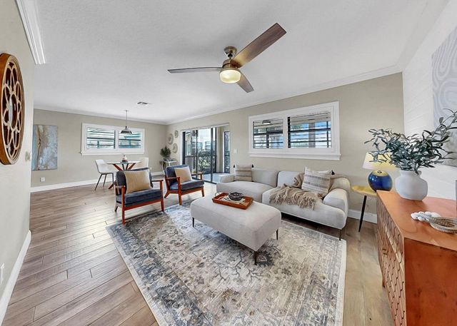 626 YARDARM DRIVE 13, Apollo Beach, FL 33572