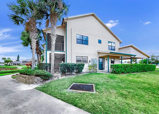 626 YARDARM DRIVE 13, Apollo Beach, FL 33572