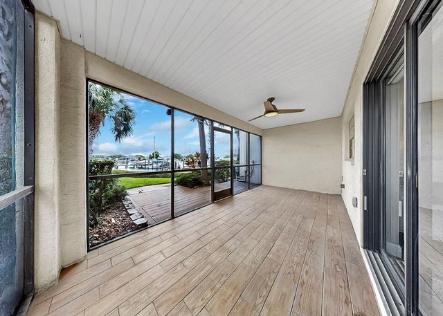 626 YARDARM DRIVE 13, Apollo Beach, FL 33572