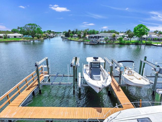 626 YARDARM DRIVE 13, Apollo Beach, FL 33572