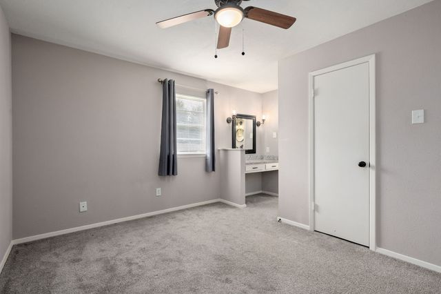 1916 Chattanooga Drive, Bedford, TX 76022