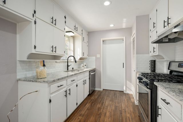 1916 Chattanooga Drive, Bedford, TX 76022