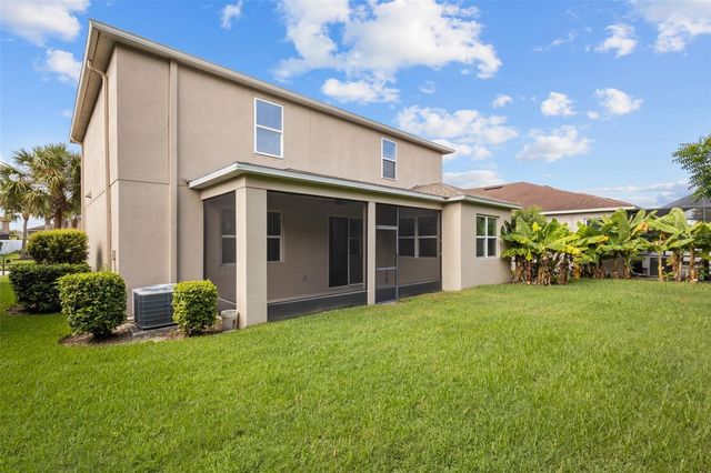 12124 LAKE BOULEVARD, New Port Richey, FL 34655