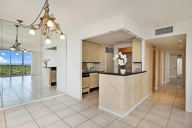 2121 N Ocean Boulevard 1201e, Boca Raton, FL 33431