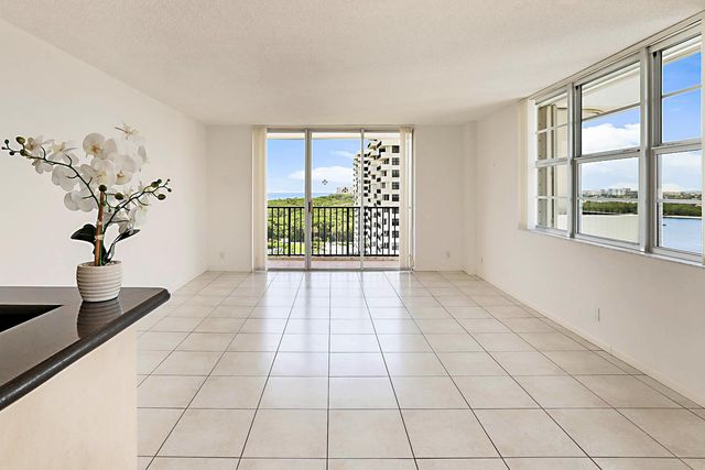2121 N Ocean Boulevard 1201e, Boca Raton, FL 33431