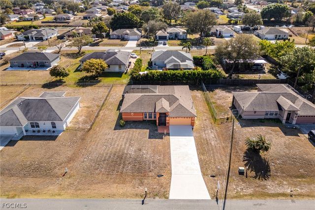 719 Zebu PL, Fort Myers, FL 33913