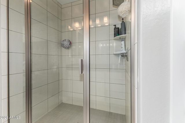 250 W QUEEN CREEK Road 144, Chandler, AZ 85248